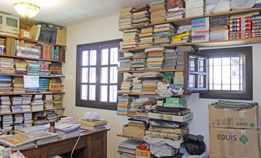 Casa de 6 ambientes con cocheras en venta en San Isidro