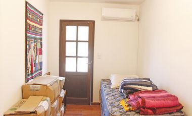 Casa de 6 ambientes con cocheras en venta en San Isidro