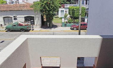 Casa de 6 ambientes con cocheras en venta en San Isidro
