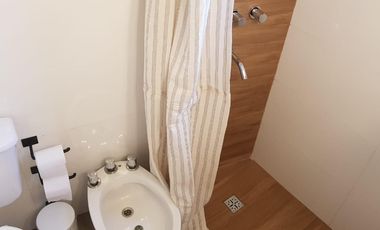 Casa en  venta Mar Chiquita con quincho y deposito - Lote de 592m2