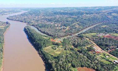 Se vende Chacra de 16ha sobre Rio Uruguay en El Soberbio, Misiones