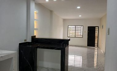 Casa en Alquiler, Mi Lote 1 sector Villa Bonita TatO