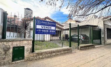 Venta Casa de 3 dormitorios en Temperley Este.