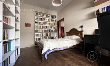 Venta Casa de 3 dormitorios en Temperley Este.