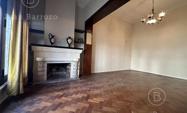 Venta Casa de 3 dormitorios en Temperley Este.