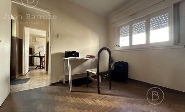 Venta Casa de 3 dormitorios en Temperley Este.