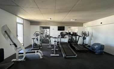 Impecable Departamento en venta, en TORRE AWWA. Con vista al rio. Piso alto Sobre Av. Libertador!!