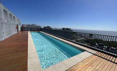 Impecable Departamento en venta, en TORRE AWWA. Con vista al rio. Piso alto Sobre Av. Libertador!!