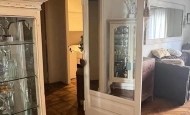 Departamento en venta - 4 Dormitorios 2 Baños - San Cristóbal