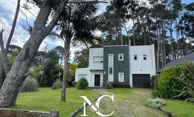 Casa en venta en La Lucila