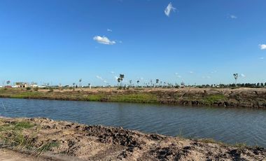 Terreno en Funes Lakes