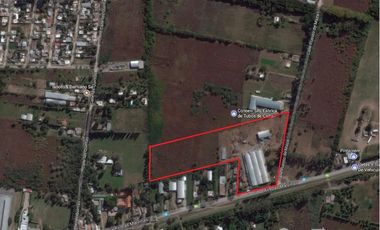 Galpon sobre Avenida Malvinas