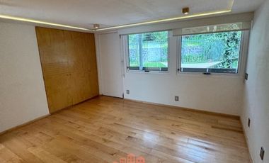 Casa en renta Lomas Virreyes, en calle cerrada con vigilancia