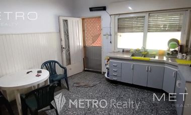 Casa en  venta de 4 ambientes en Villa Adelina, Vicente López