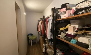 Venta casa 5 ambientes con cochera en Wilde