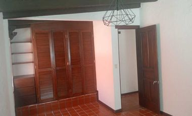 APROVECHA CASA DE UN PISO CON EXCELENTE UBICACIÓN PERIFERICO Y 24 SUR