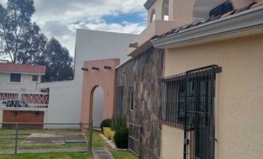APROVECHA CASA DE UN PISO CON EXCELENTE UBICACIÓN PERIFERICO Y 24 SUR