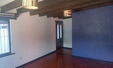 APROVECHA CASA DE UN PISO CON EXCELENTE UBICACIÓN PERIFERICO Y 24 SUR