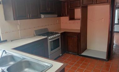 APROVECHA CASA DE UN PISO CON EXCELENTE UBICACIÓN PERIFERICO Y 24 SUR