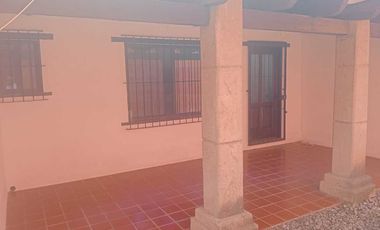 APROVECHA CASA DE UN PISO CON EXCELENTE UBICACIÓN PERIFERICO Y 24 SUR