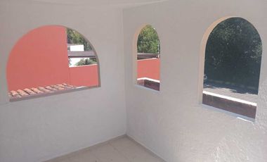 APROVECHA CASA DE UN PISO CON EXCELENTE UBICACIÓN PERIFERICO Y 24 SUR