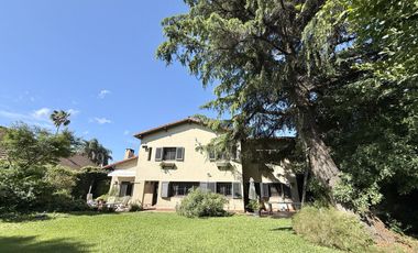 Importante Casa a la venta en Las Lomas de San Isidro