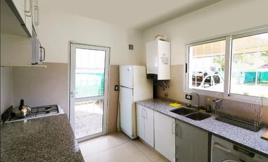 Casa en  ALQUILER TEMPORAL, VILLA ALLENDE GOLF