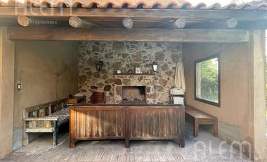 Casa en  alquiler en Saint Thomas Este Canning