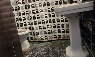 Casa-Venta-4 amb., Fondo c/quincho/Garagae/Lavadero/Jardin-Isidro Casanova