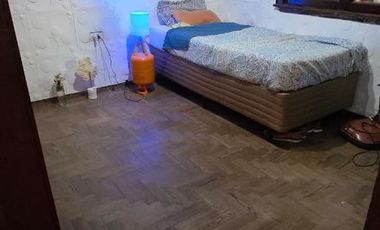 Casa-Venta-4 amb., Fondo c/quincho/Garagae/Lavadero/Jardin-Isidro Casanova