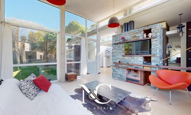 Casa en Venta en Costa Esmeralda con fondo libre