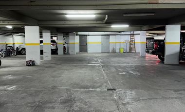 Alquiler - Cochera Cubierta - Caballito