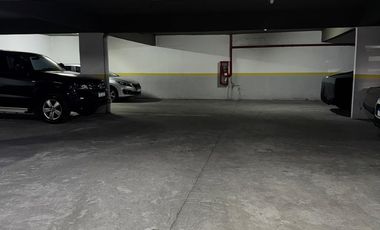 Alquiler - Cochera Cubierta - Caballito