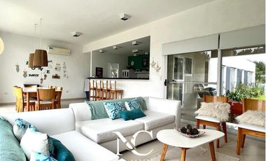 Casa en venta en Costa Esmeralda Oportunidad!!!