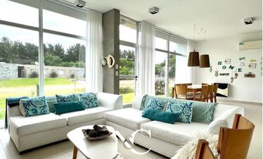 Casa en venta en Costa Esmeralda Oportunidad!!!