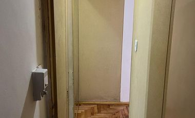 Departamento 2 ambientes a metros municipio Lomas