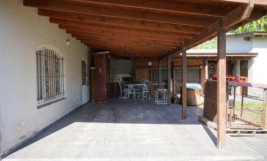 Casa de 4 ambientes en Mar Chiquita