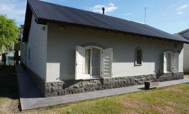 Casa de 4 ambientes en Mar Chiquita