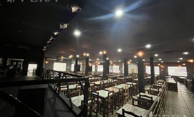 Venta de Local de 923 m2 en Sarandi