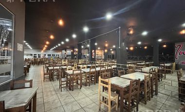 Venta de Local de 923 m2 en Sarandi
