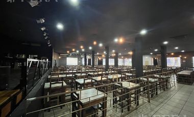 Venta de Local de 923 m2 en Sarandi