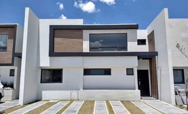 Casa en Renta en Alboreto, Metepec, Estado de México