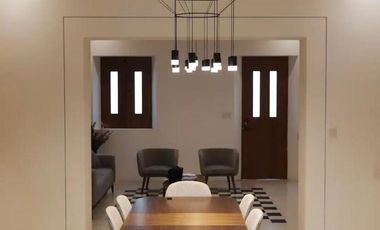 CASA EN VENTA MERIDA, CENTRO LA PLANCHA, CASA PAXA AMUEBLADA, LISTA.