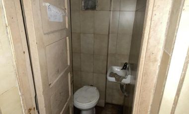 Venta en local en Wilde