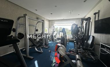 Casa en venta de 4 dormitorios a la laguna en San Isidro Labrador, Villa Nueva