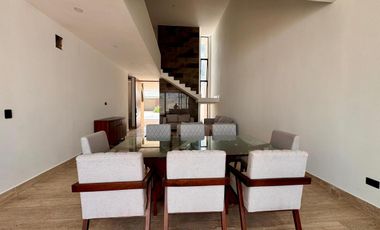 CASA EN VENTA EN PRIVADA ADANA