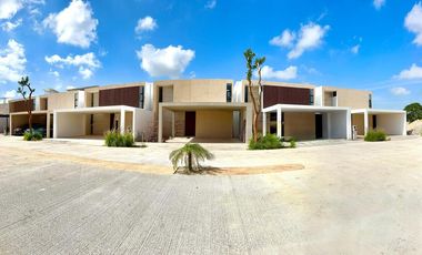 CASA EN VENTA EN PRIVADA ADANA