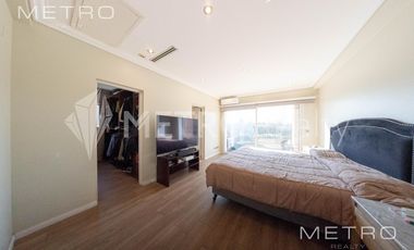 Casa en Alquiler en el Barrio Las Glorietas 6 ambientes Nordelta