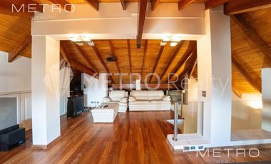 Casa en Alquiler en el Barrio Las Glorietas 6 ambientes Nordelta