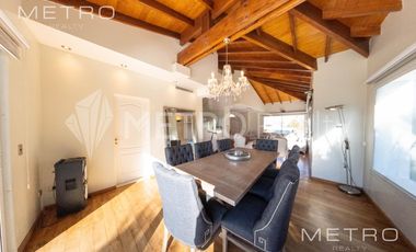 Casa en Alquiler en el Barrio Las Glorietas 6 ambientes Nordelta